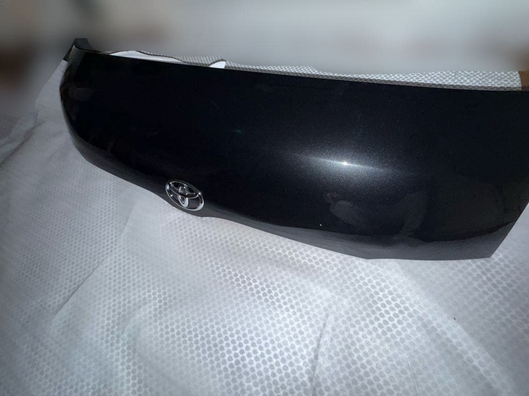 トヨタ ハイエース純正ボンネット