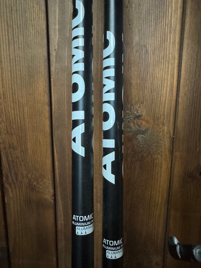 ロシニョールスキー板156とatomicポールセット