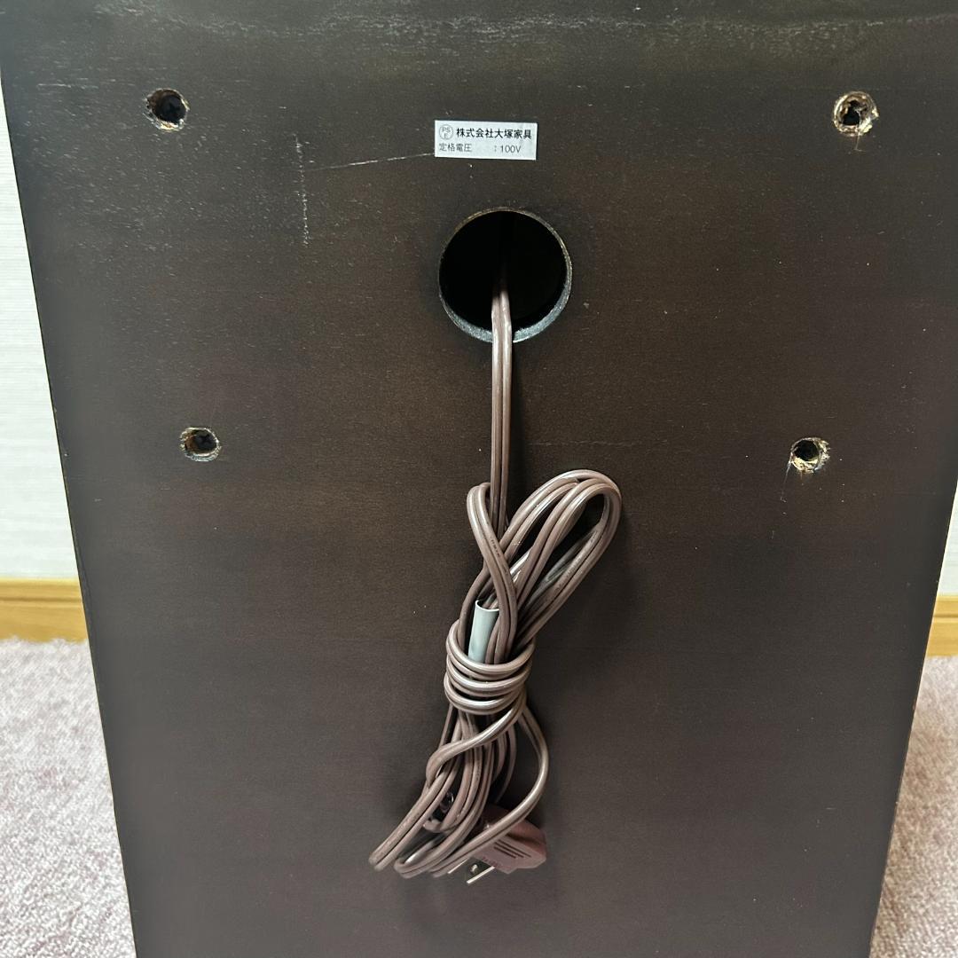 IDC　大塚家具　ナイトテーブル　棚付き　2個口　コンセント付　オーク材