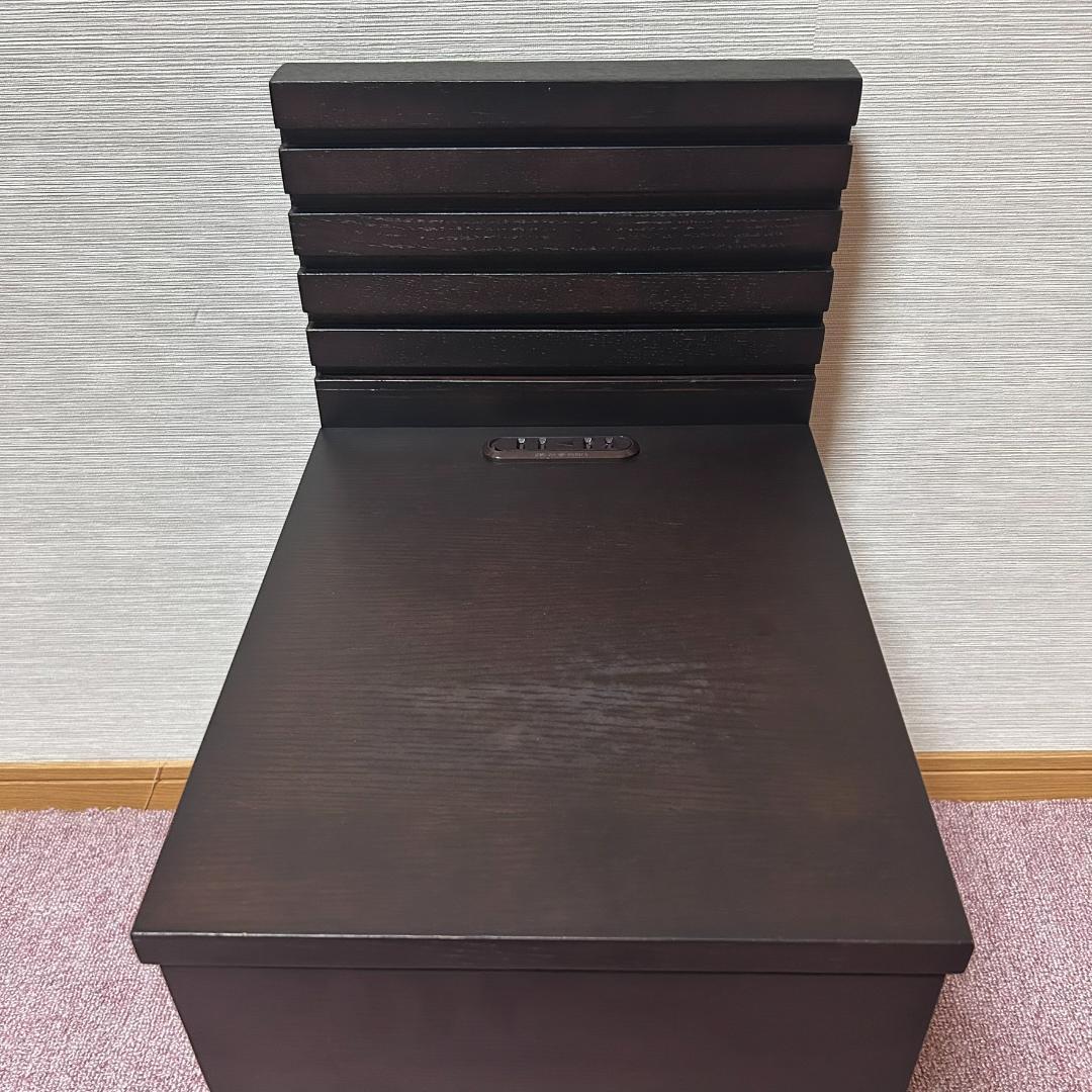 IDC　大塚家具　ナイトテーブル　棚付き　2個口　コンセント付　オーク材