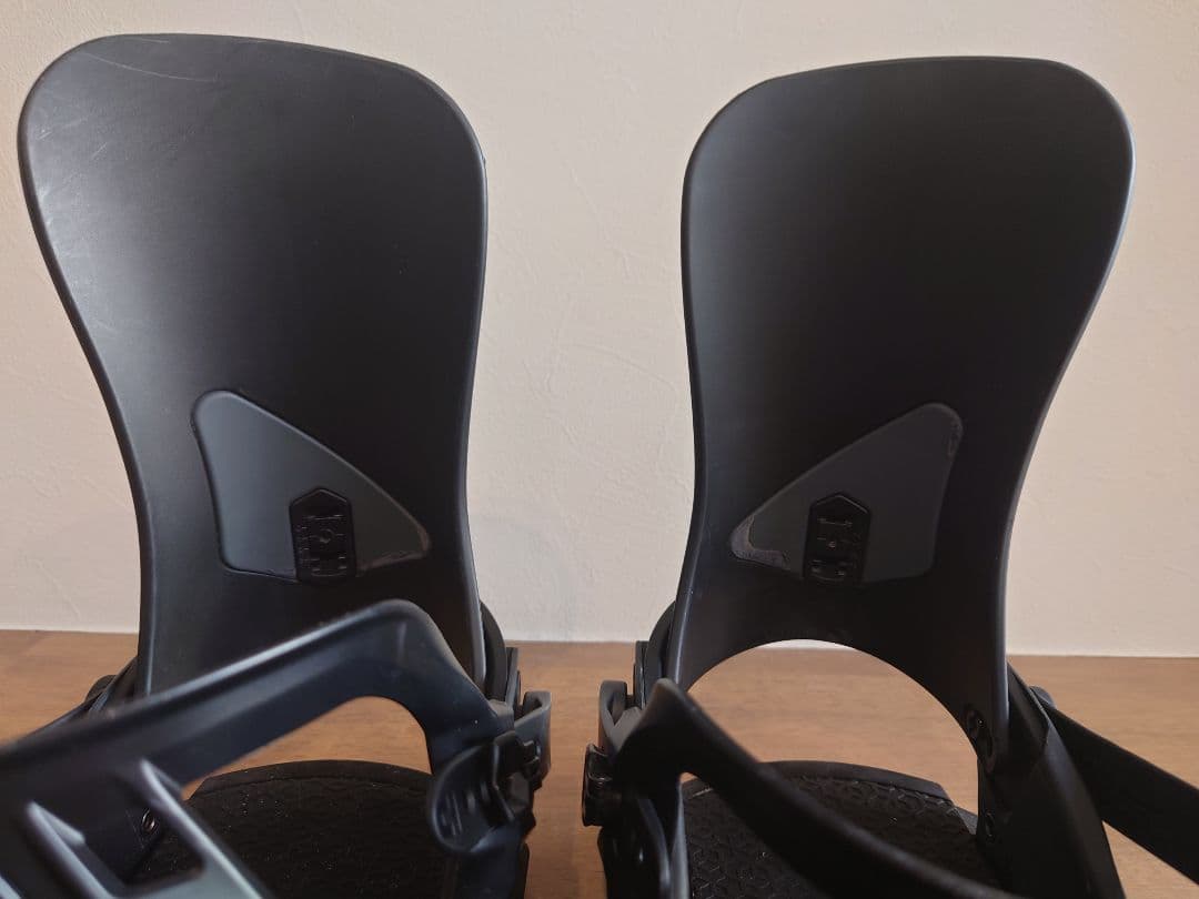 UNION STRATA（ユニオン ストラータ） Mサイズ 黒 箱付き 美品