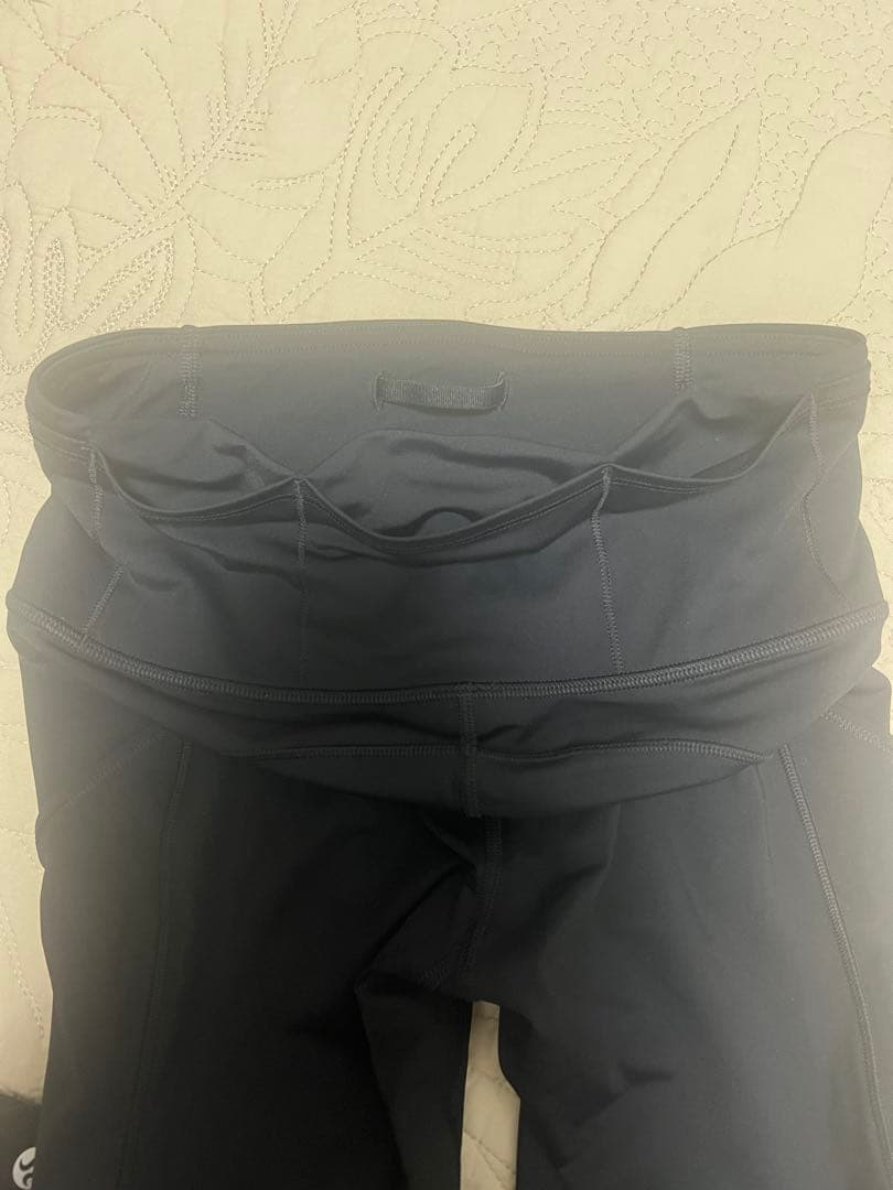 美品　Lululemon ランニング　ブラック　レギンス