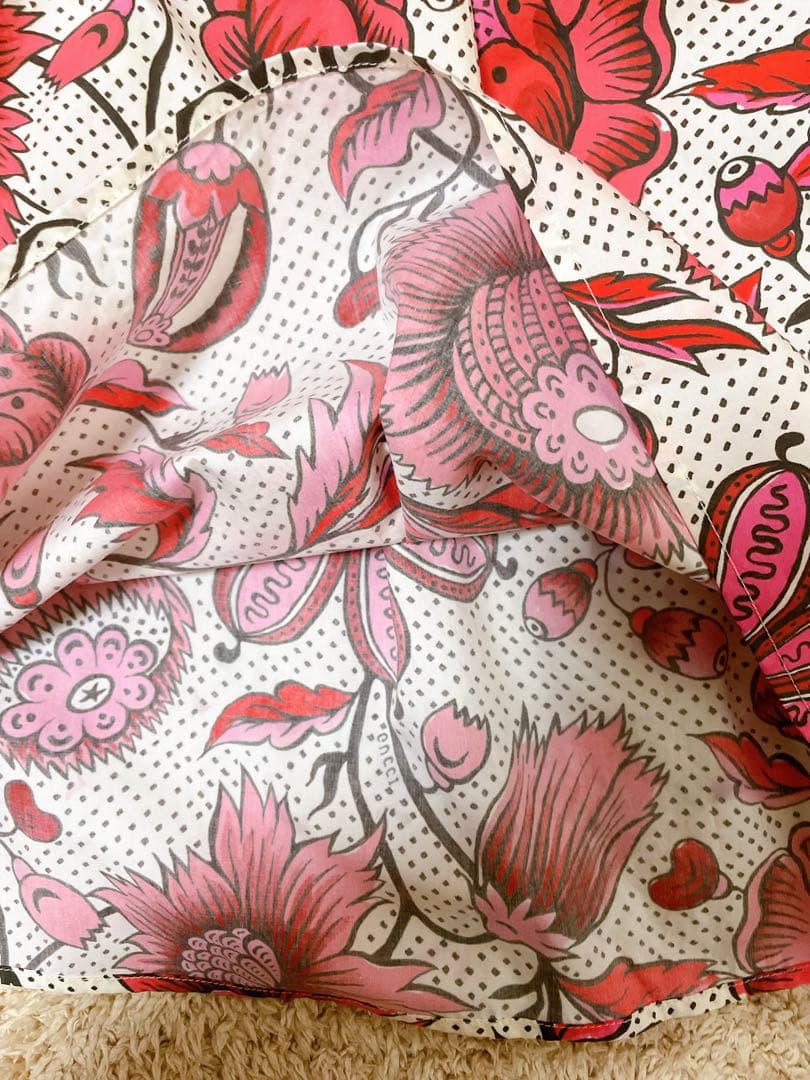 GUCCI グッチ　シャツワンピース　パールボタン　フリル　花柄　赤　ピンク