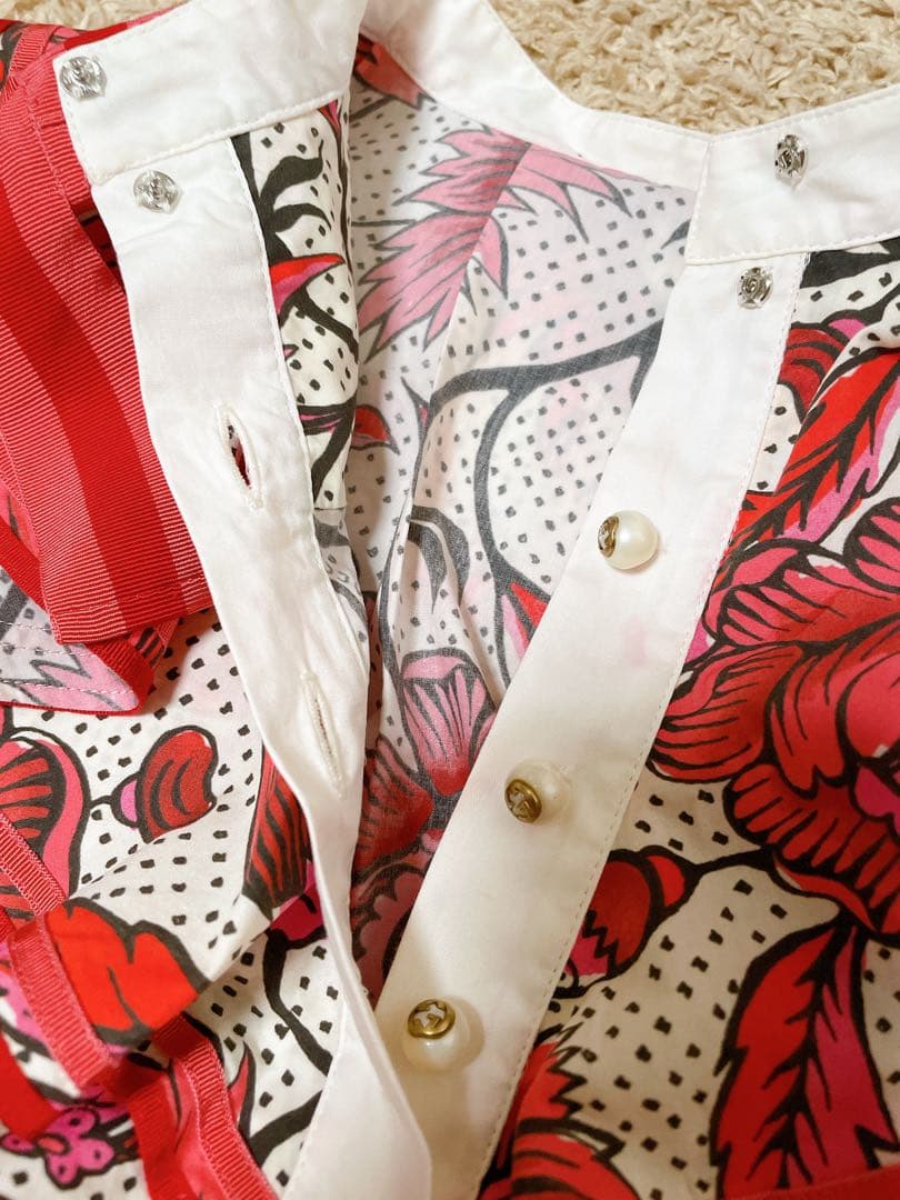 GUCCI グッチ　シャツワンピース　パールボタン　フリル　花柄　赤　ピンク