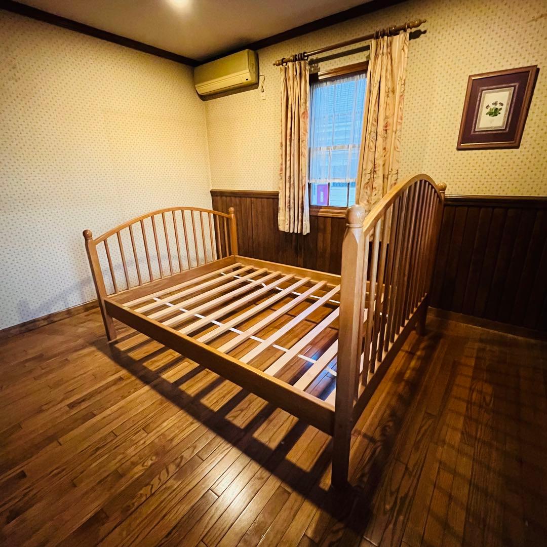 【最終値下】【10/7まで】木製ダブルベットフレーム　おしゃれ