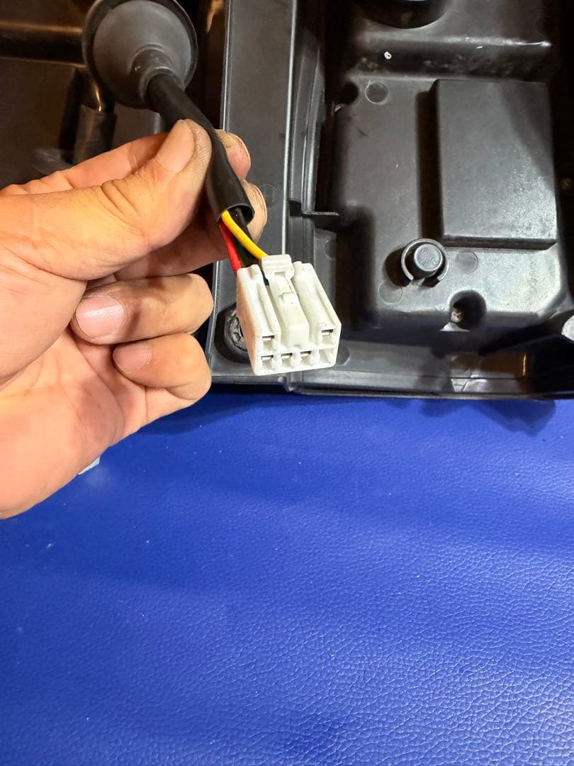 タントカスタム　la600s クリスタルアイ　フルLEDテール左右セット