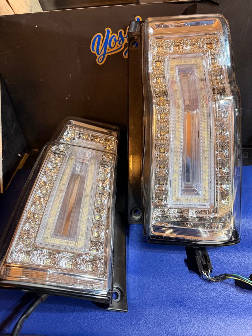 タントカスタム　la600s クリスタルアイ　フルLEDテール左右セット