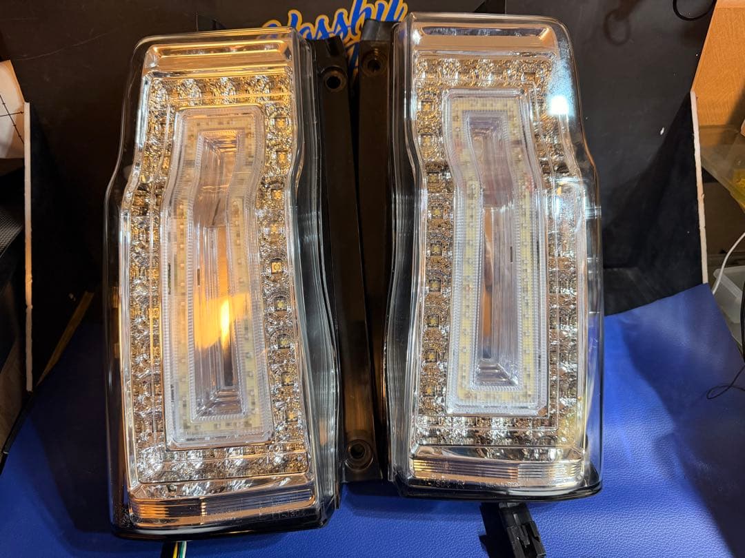 タントカスタム　la600s クリスタルアイ　フルLEDテール左右セット