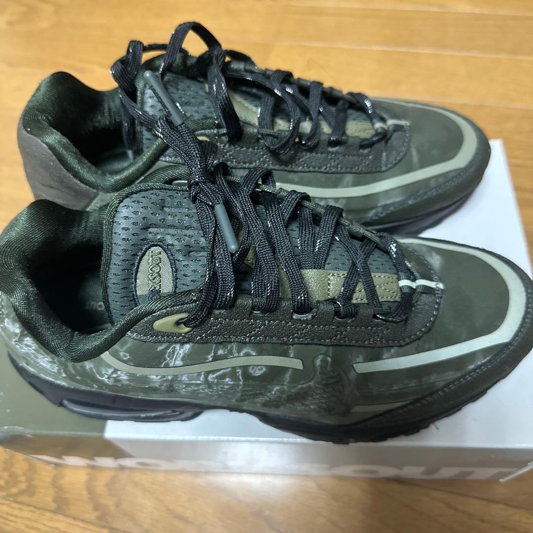 Nike Air Max 95 Worksout コラボ　ワークスアウト
