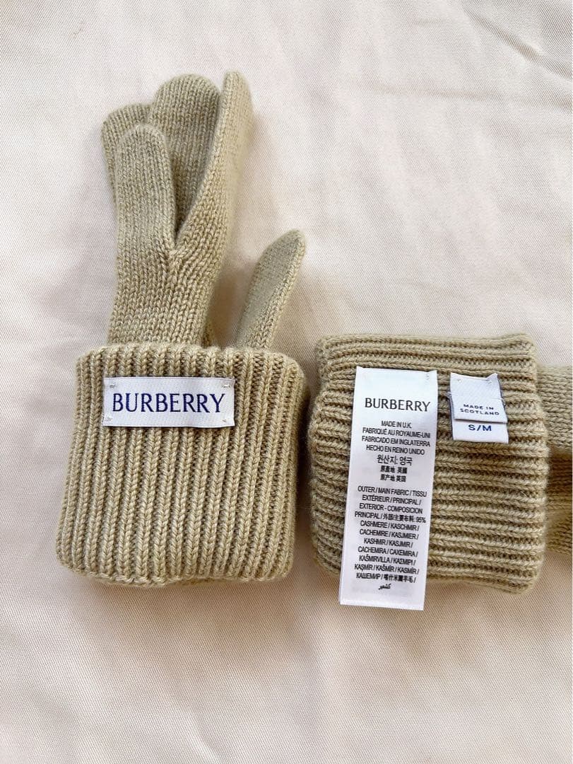 【新品未使用】BURBERRY カシミアブレンド グローブ 手袋