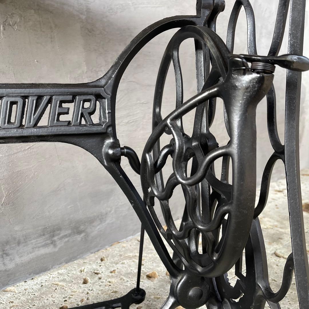 アンティークミシン脚テーブル　【MITSUI】 足踏みミシン　網目　レトロ雑貨