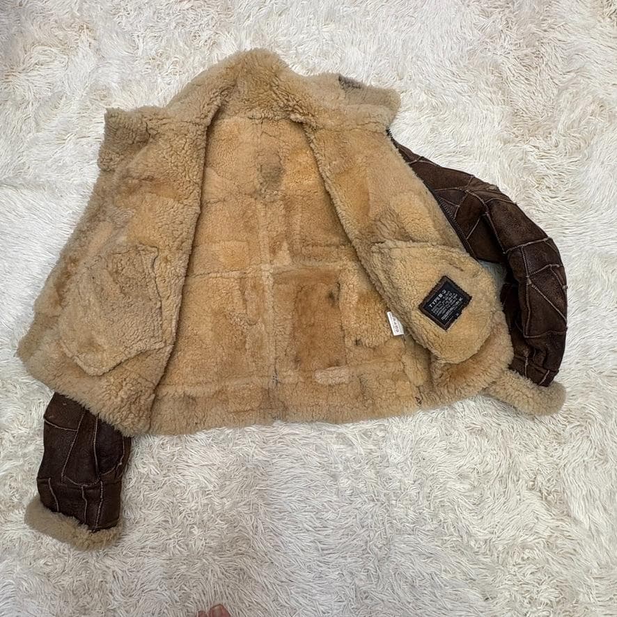 雰囲気抜群　リアルムートンジャケット B3 フライトジャケット 　パッチワーク