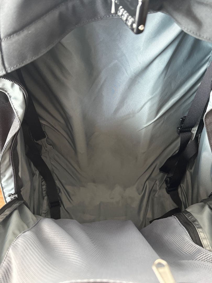 ノースフェイス　キャリーバッグ