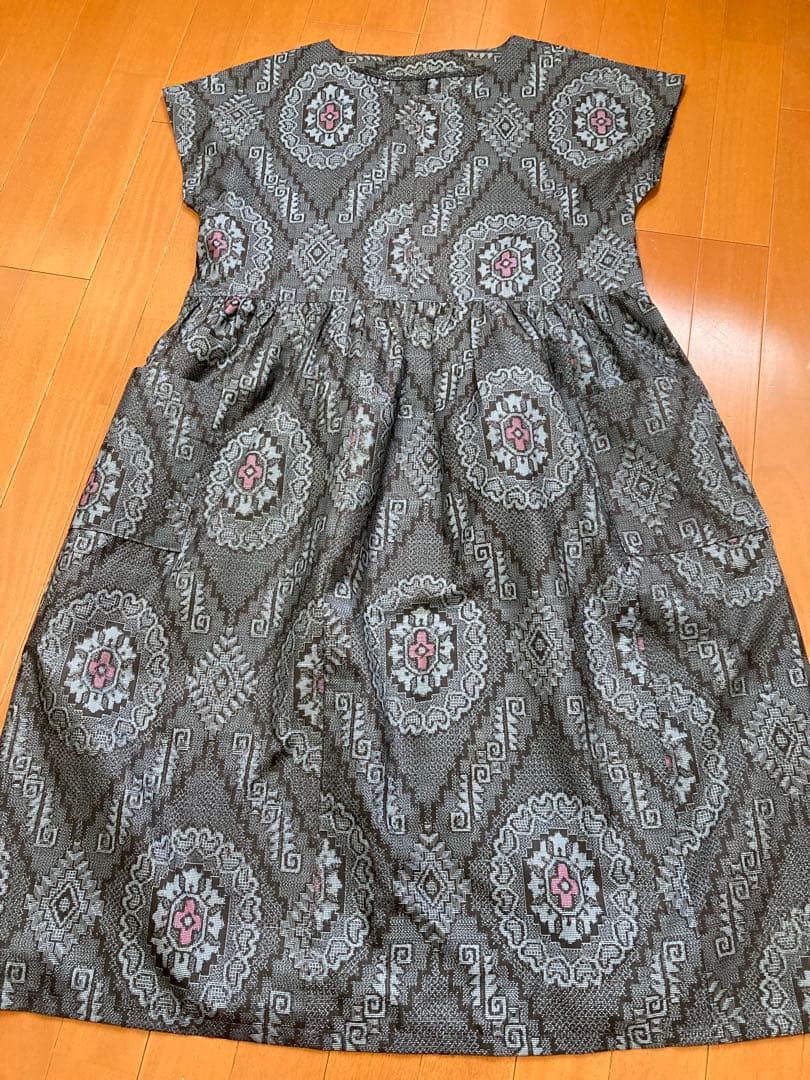 ハンドメイド　大島紬　着物からのリメイク　フレンチスリーブワンピース