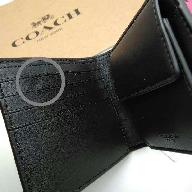 新品　COACH　折り財布　メンズ　人気の小銭入れ付き