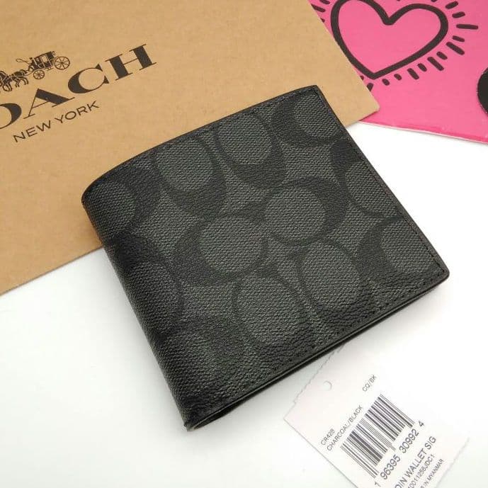 新品　COACH　折り財布　メンズ　人気の小銭入れ付き