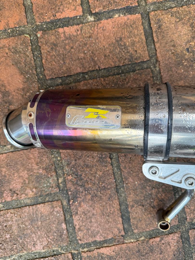 シグナス　4型　マフラー　realize