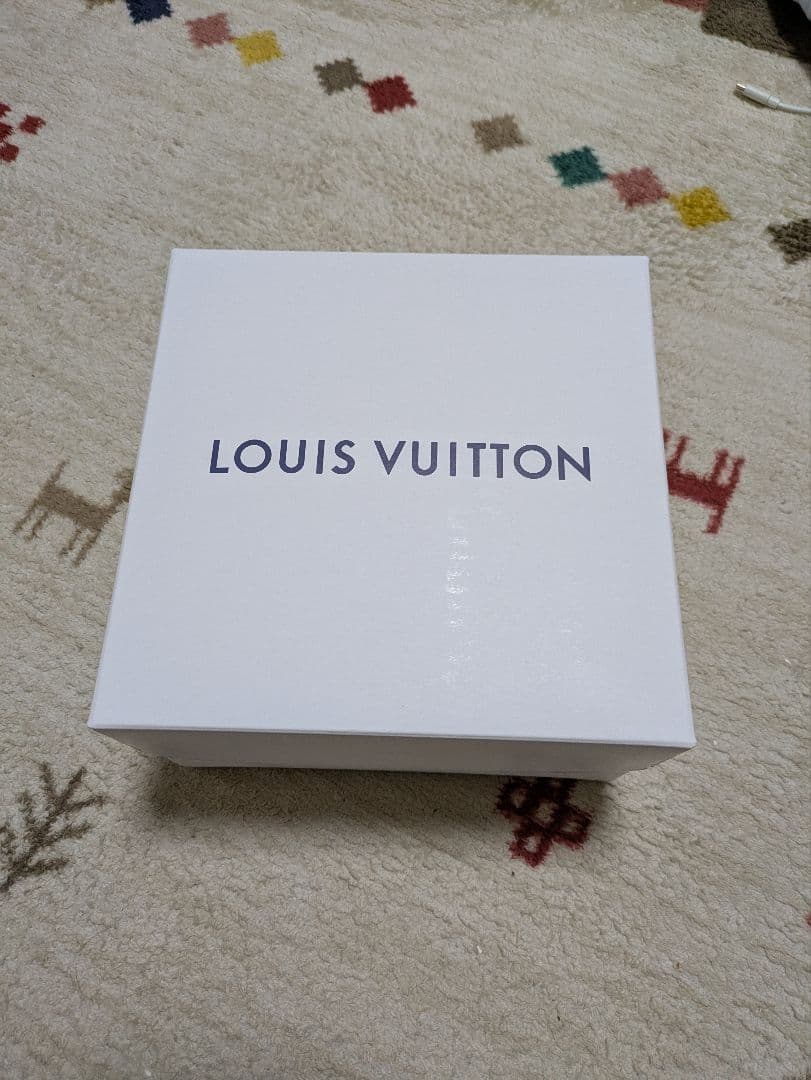 ルイヴィトン カップ&ソーサー モノグラム フラワータイル 新品