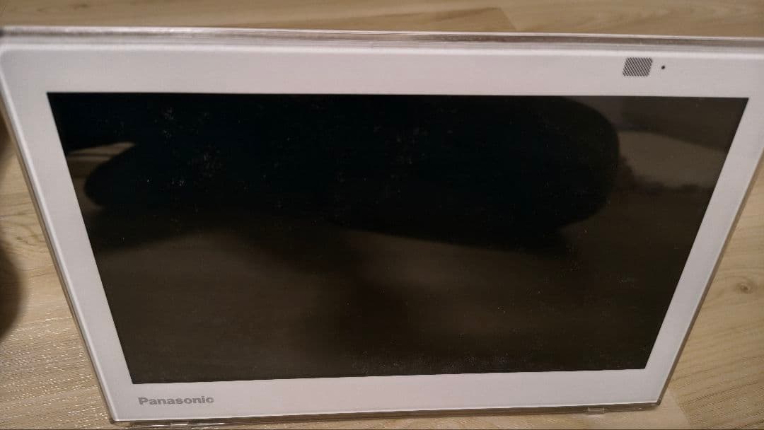 Panasonic 10V型 ポータブルテレビ 防水UN-10E7-W
