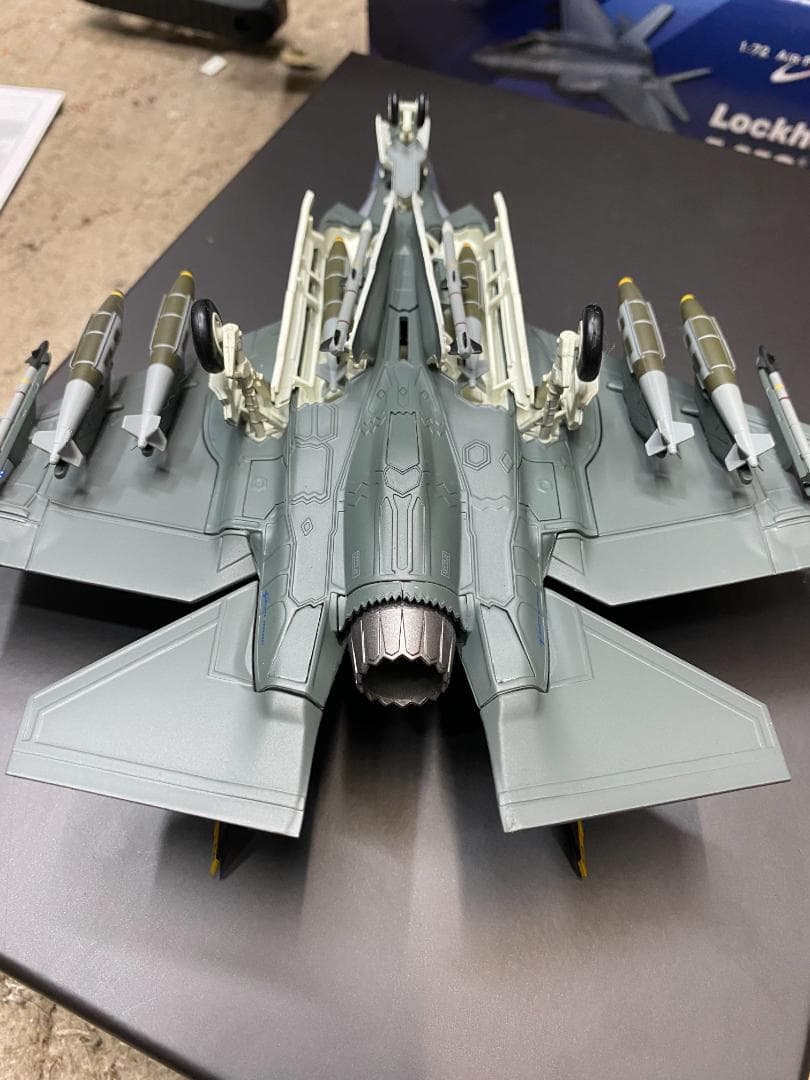 1/72 ホビーマスター　F35C アメリカ海軍開発実証機