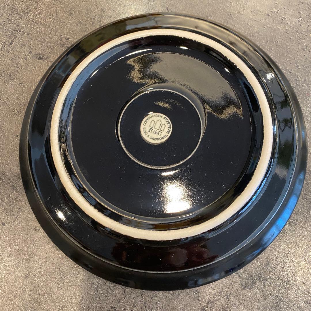 イェンス クイストゴー　コーディアル　ブラック　プレート約17cm