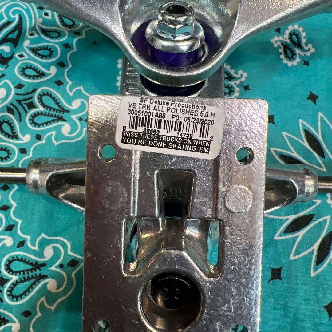 スケートボード トラック アルミ シルバー5.0HI