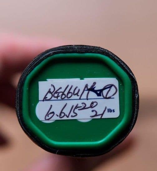 YONEX バドミントンラケット 青黒デザイン軽量