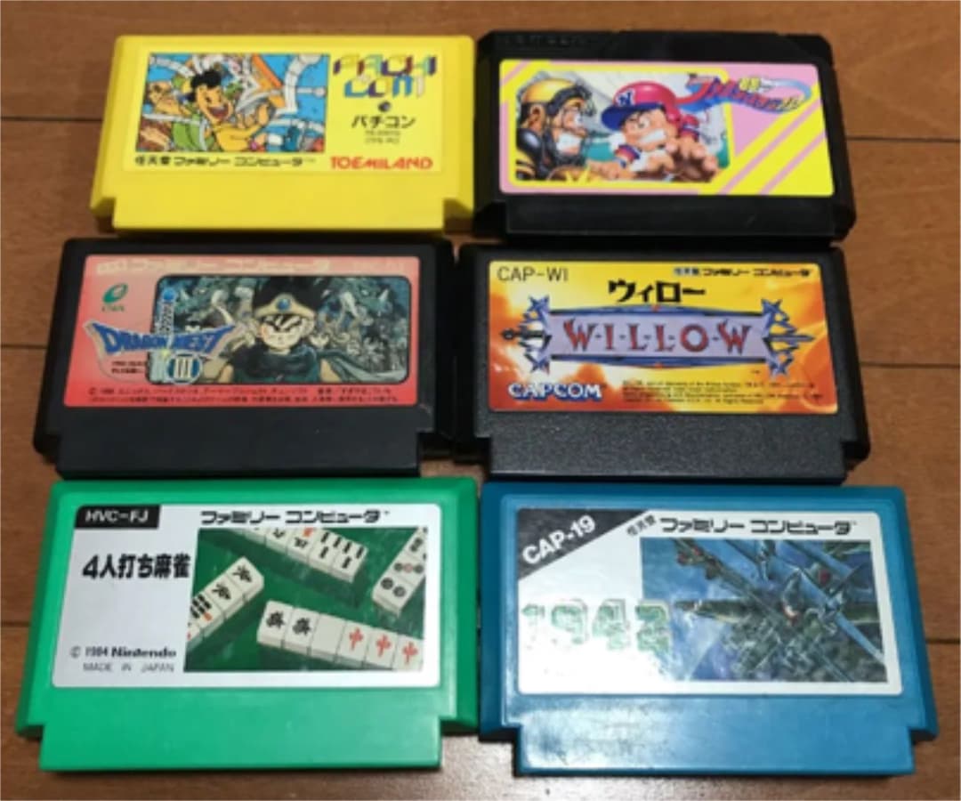 昭和レトロゲーム 任天堂　ファミコン 本体 ソフト７本