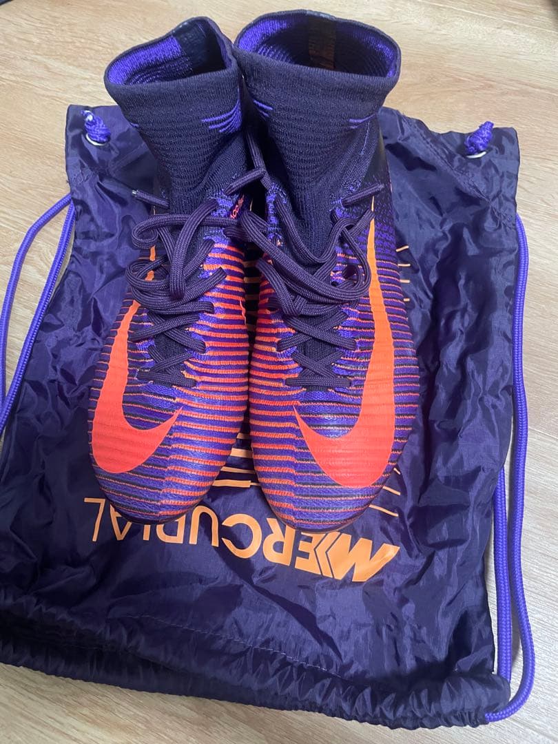 Nike Mercurial サッカースパイク