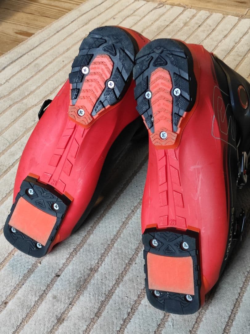 SALOMON (サロモン) スキーブーツ XPRO100