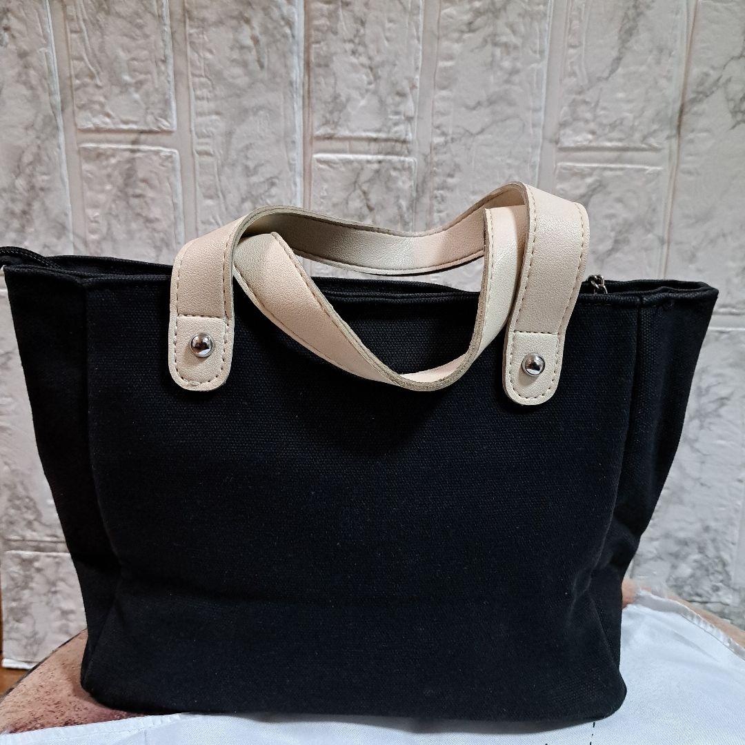 CHANELノベルティ