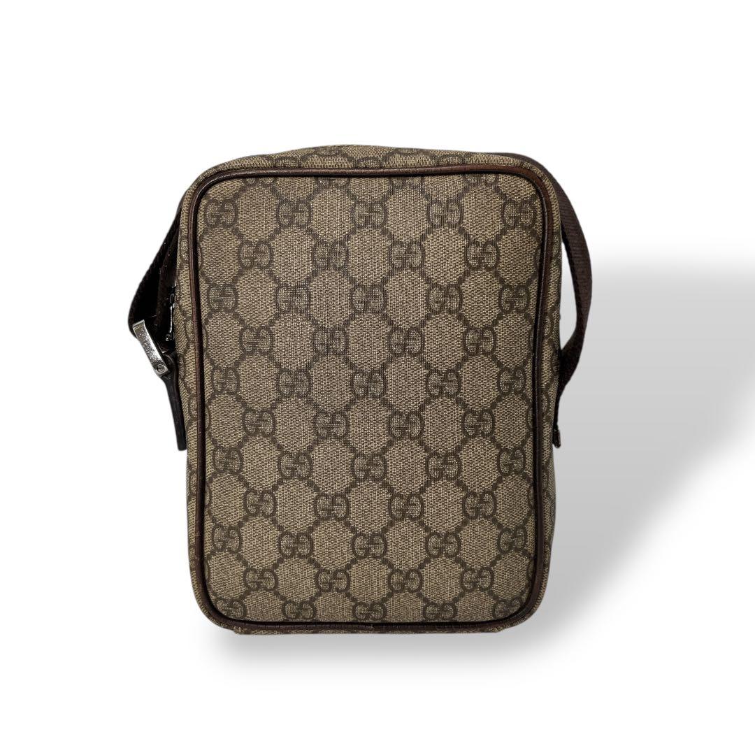 グッチ　ショルダーバッグ　カメラバッグ　ポシェット　GGスプリーム　PVCレザー