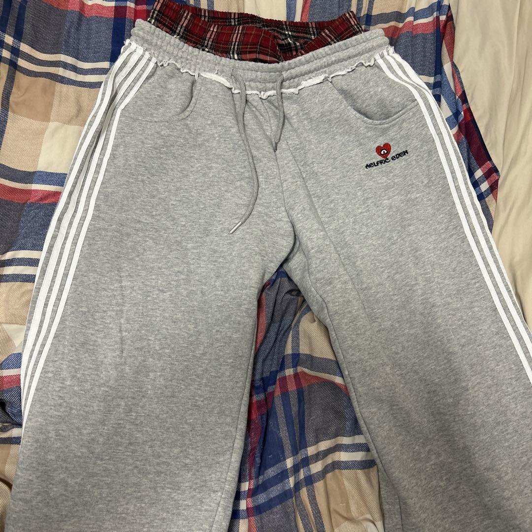 早い者勝ち‼️AELFRICEDENスウェットパンツ