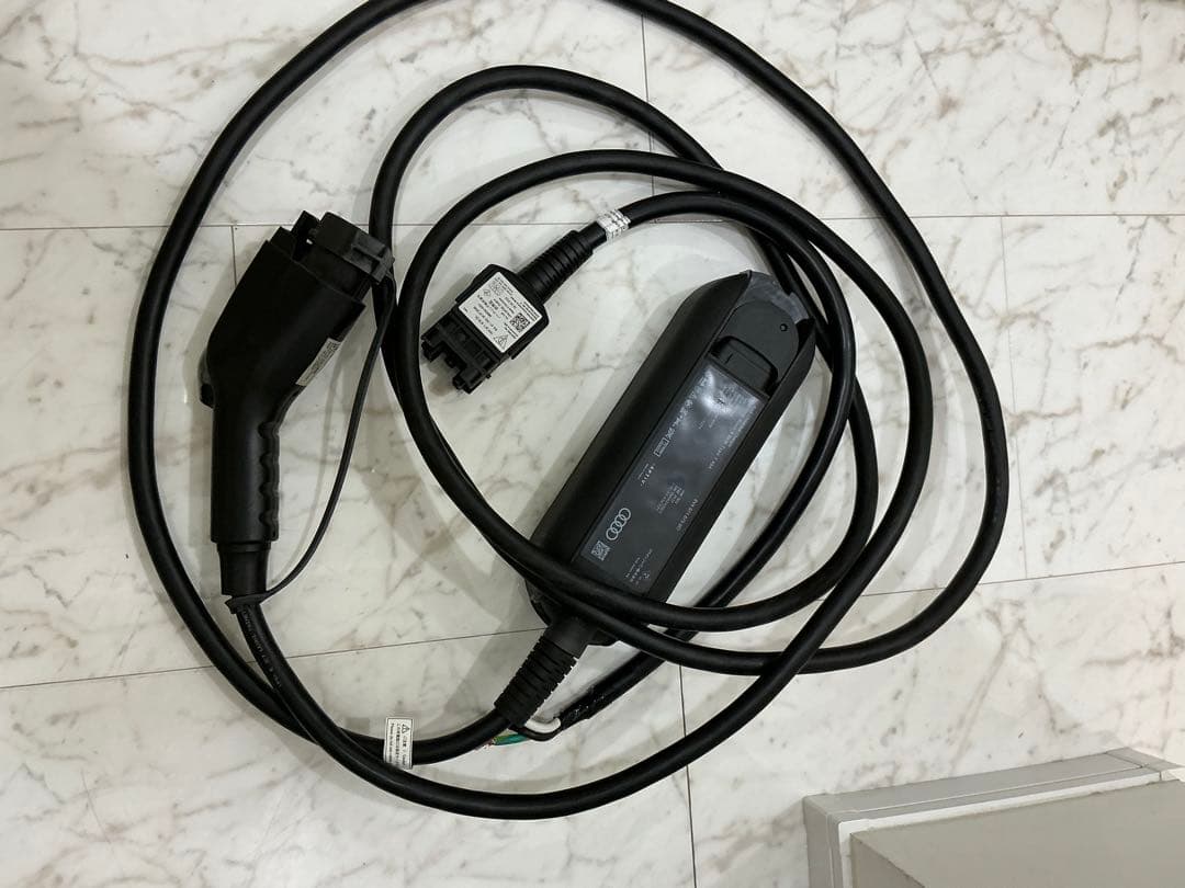 9.6kW 40A 高出力 EV充電器 IC-CPD Basis 200V