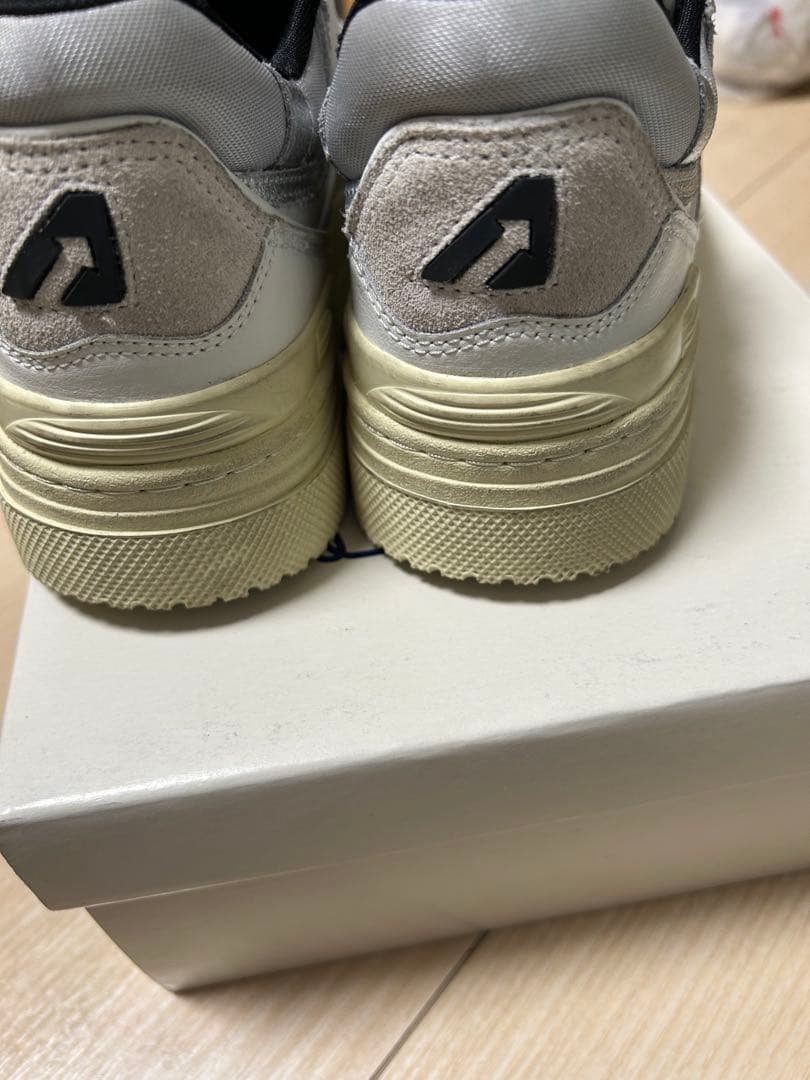 ☆美品☆【AUTRY】ROLW MY06 CLCスニーカー　38