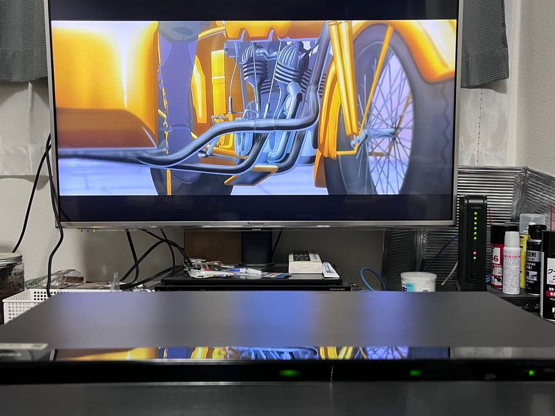 7チューナータイムシフトマシン　レグザ　ブルーレイレコーダー　DBR-M2008