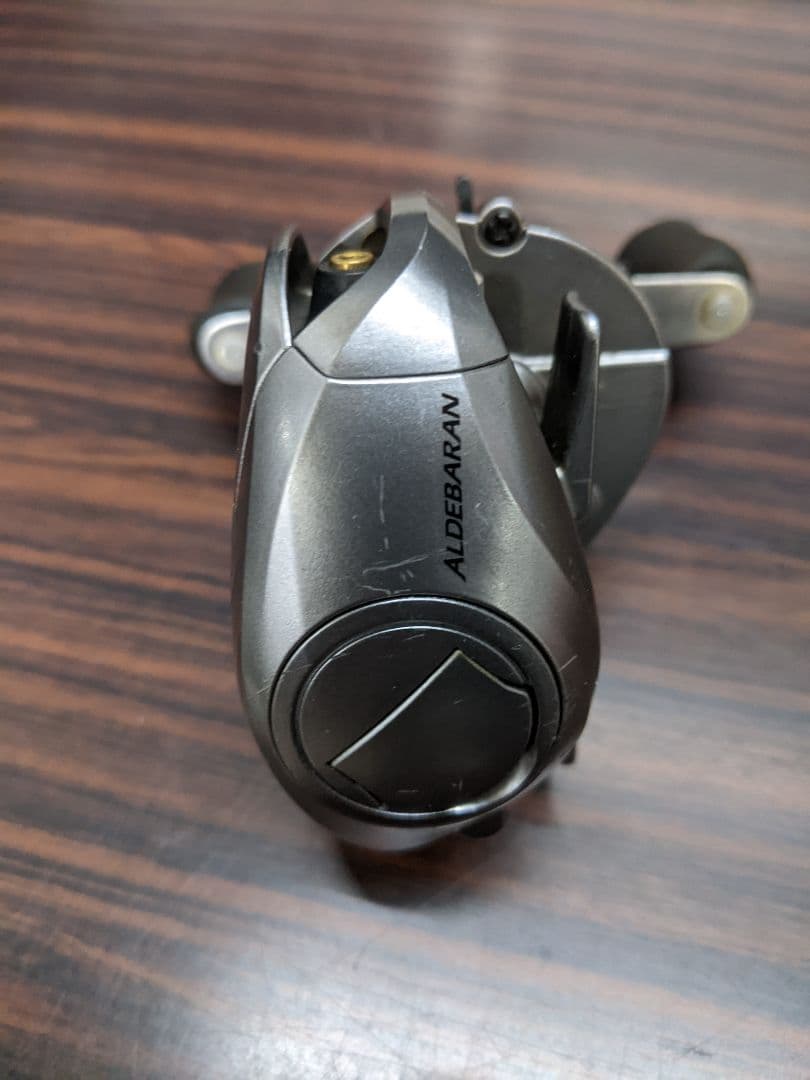 シマノ 09アルデバラン 左巻き Mg 5.8:1