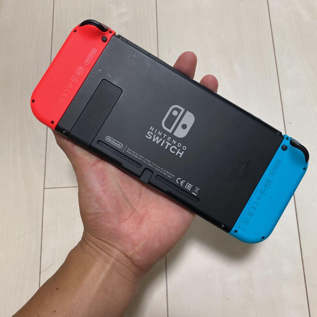 任天堂Switch  スイッチ　カセット4個付き