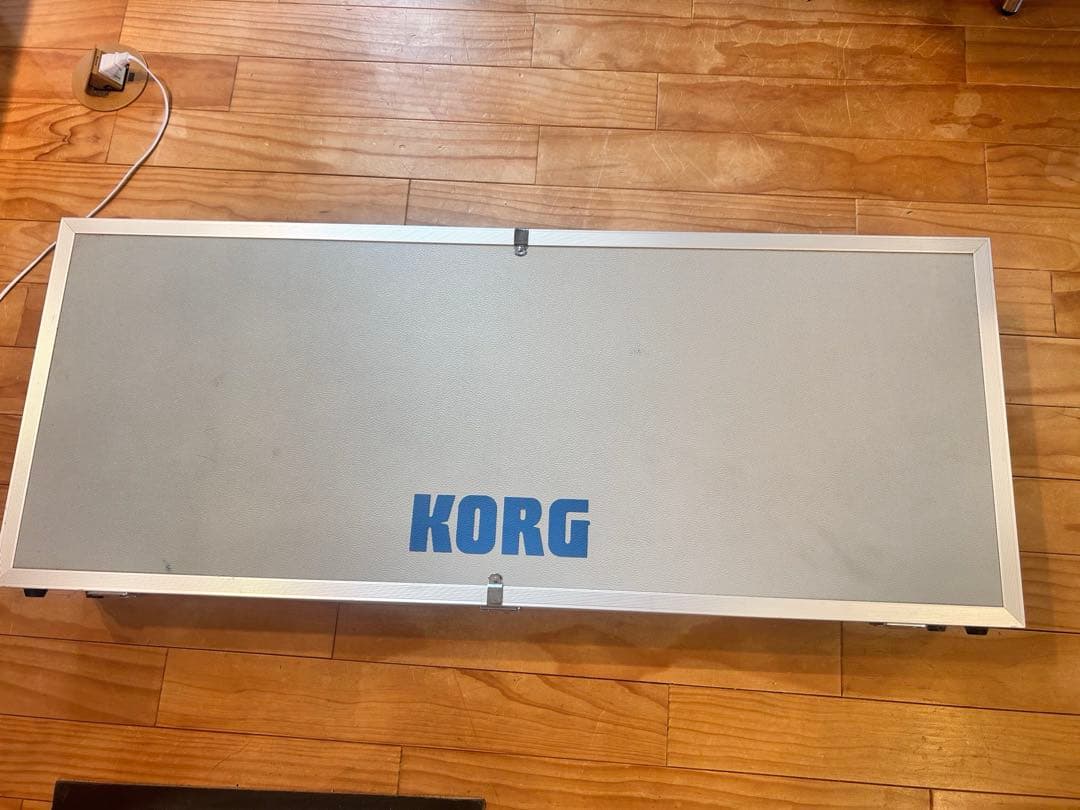 KORG Polysix アナログシンセサイザー　中古美品