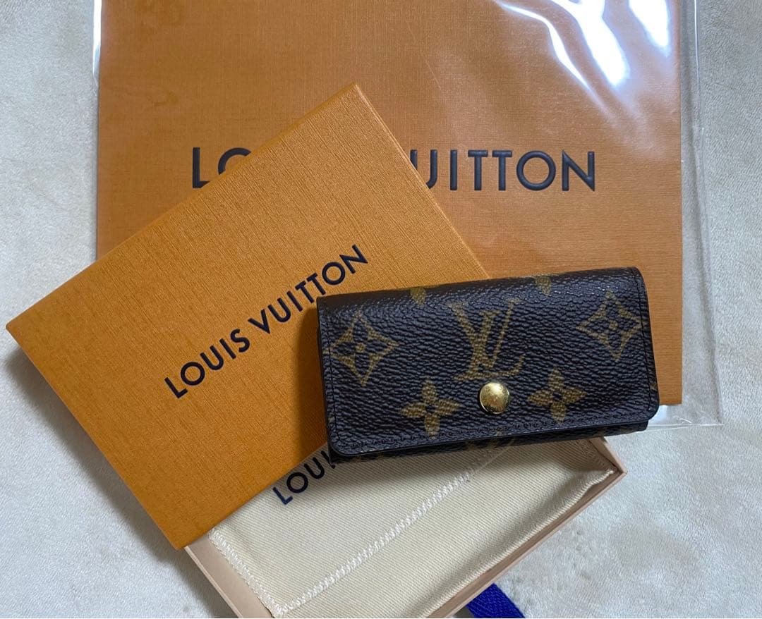 【極美品】ルイヴィトン　キーケース　4連　モノグラム　ミュルティクレ 4