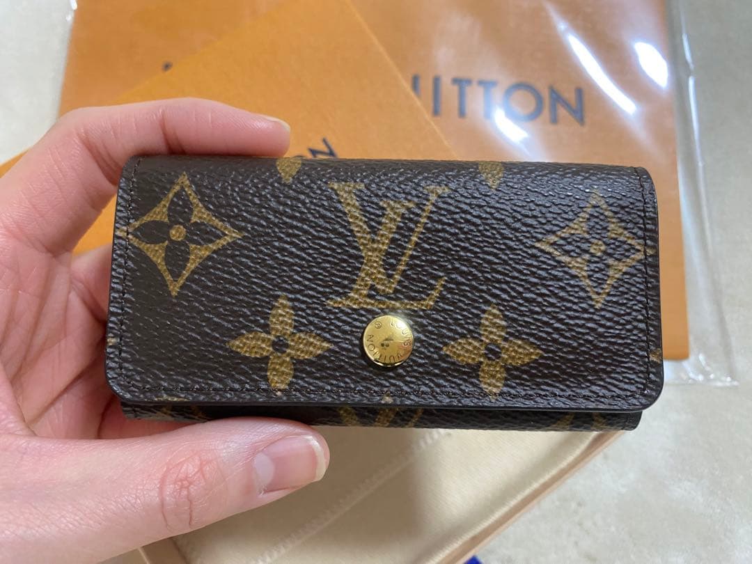 【極美品】ルイヴィトン　キーケース　4連　モノグラム　ミュルティクレ 4