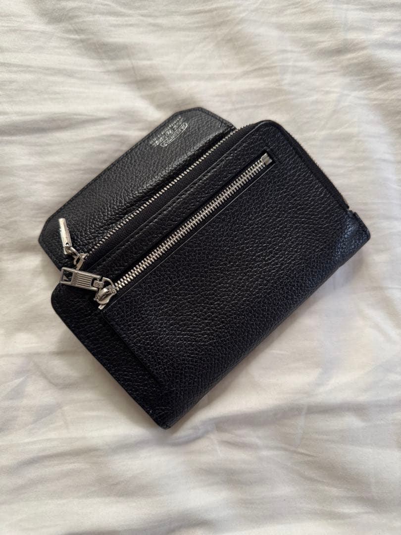 美品　AS2OV 黒 レザー 二つ折り財布 収納袋付き