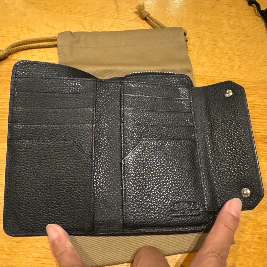 美品　AS2OV 黒 レザー 二つ折り財布 収納袋付き