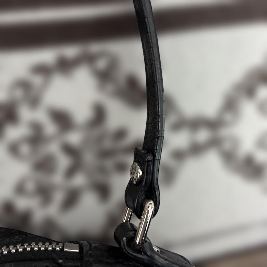 MCM ショルダーバッグ　ブラック