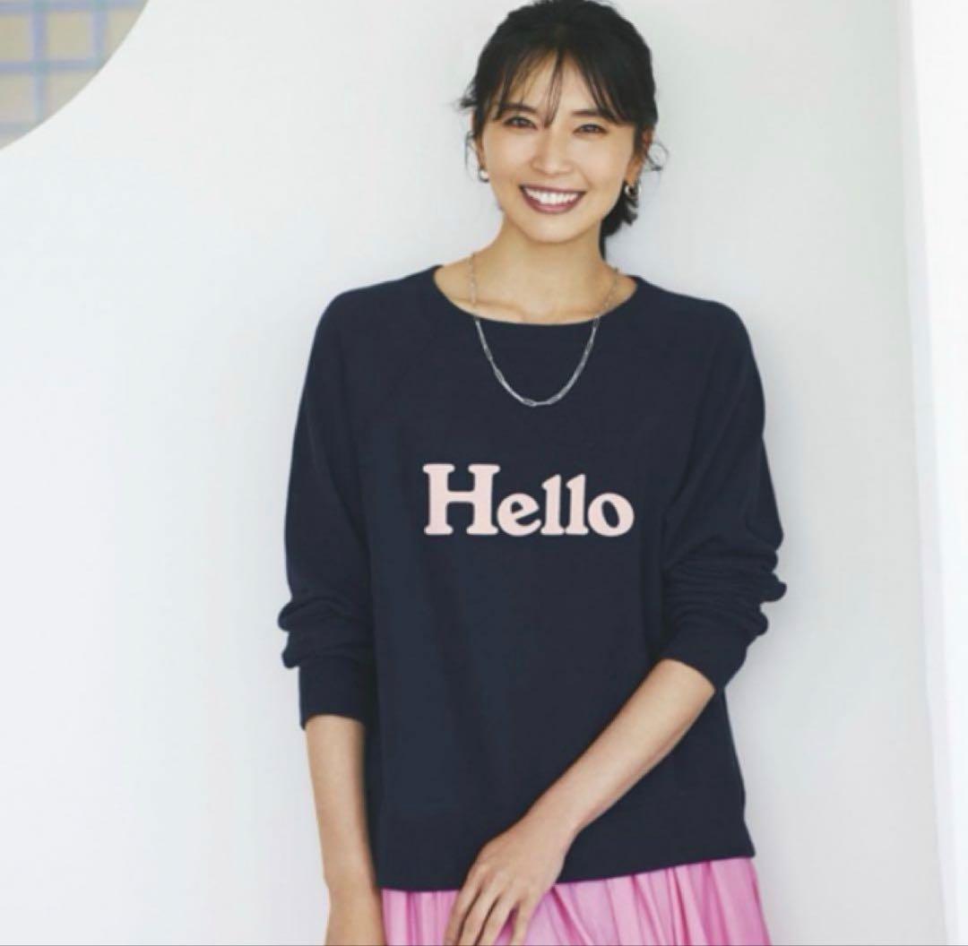 チロル　マディソンブルー　ネイビー ピンクロゴスウェット HELLO 01