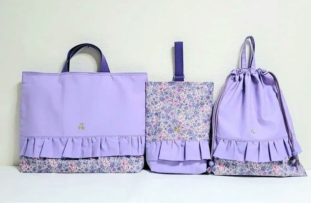 Betta96.入園入学セット　女の子　パープル 花柄 フリル付き