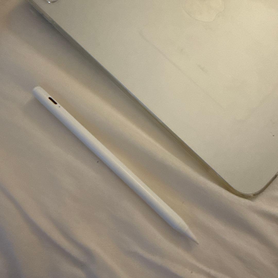 Apple iPad (第10世代) 64GB Wi-Fi シルバー