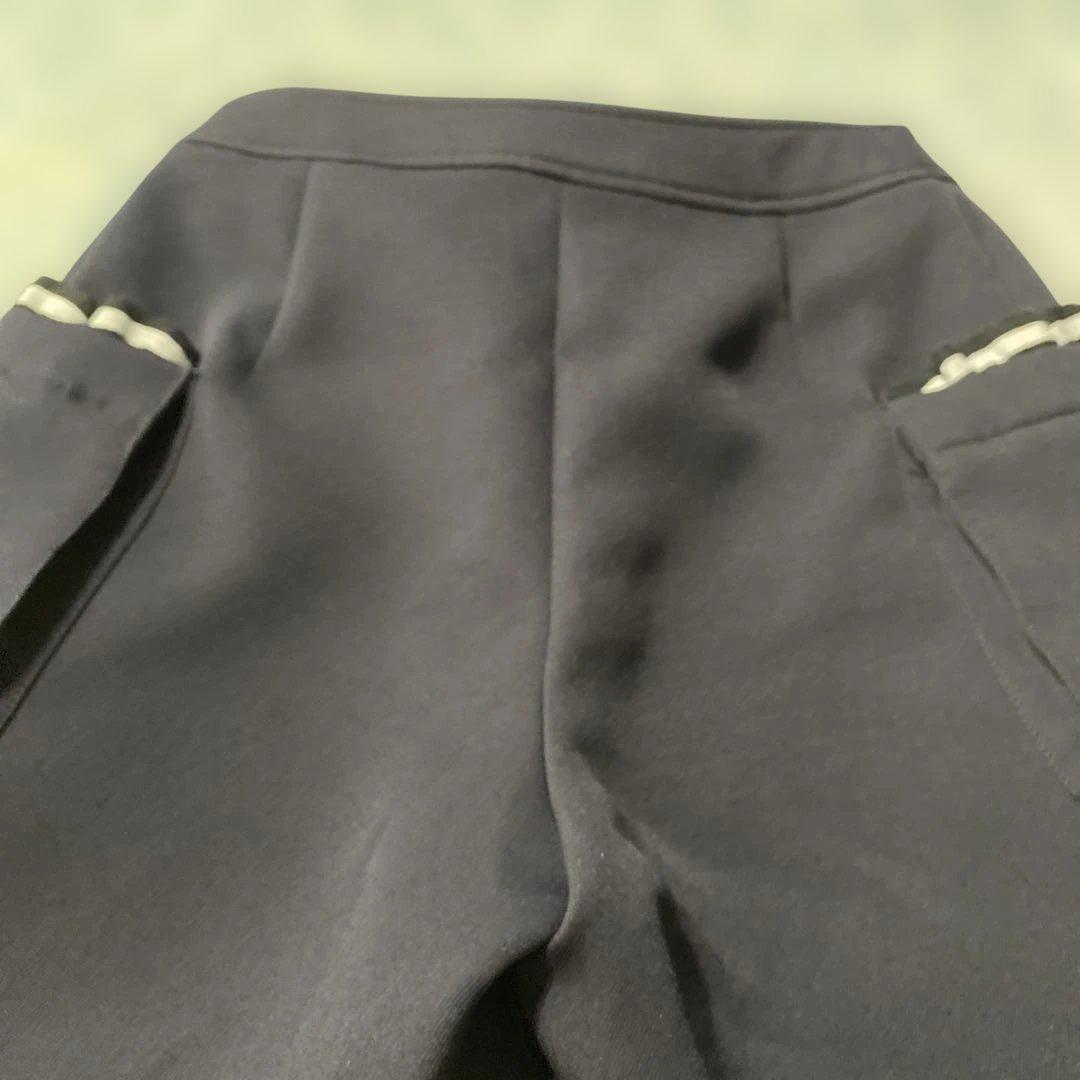 ボーダーズアットバルコニー　ショートパンツ