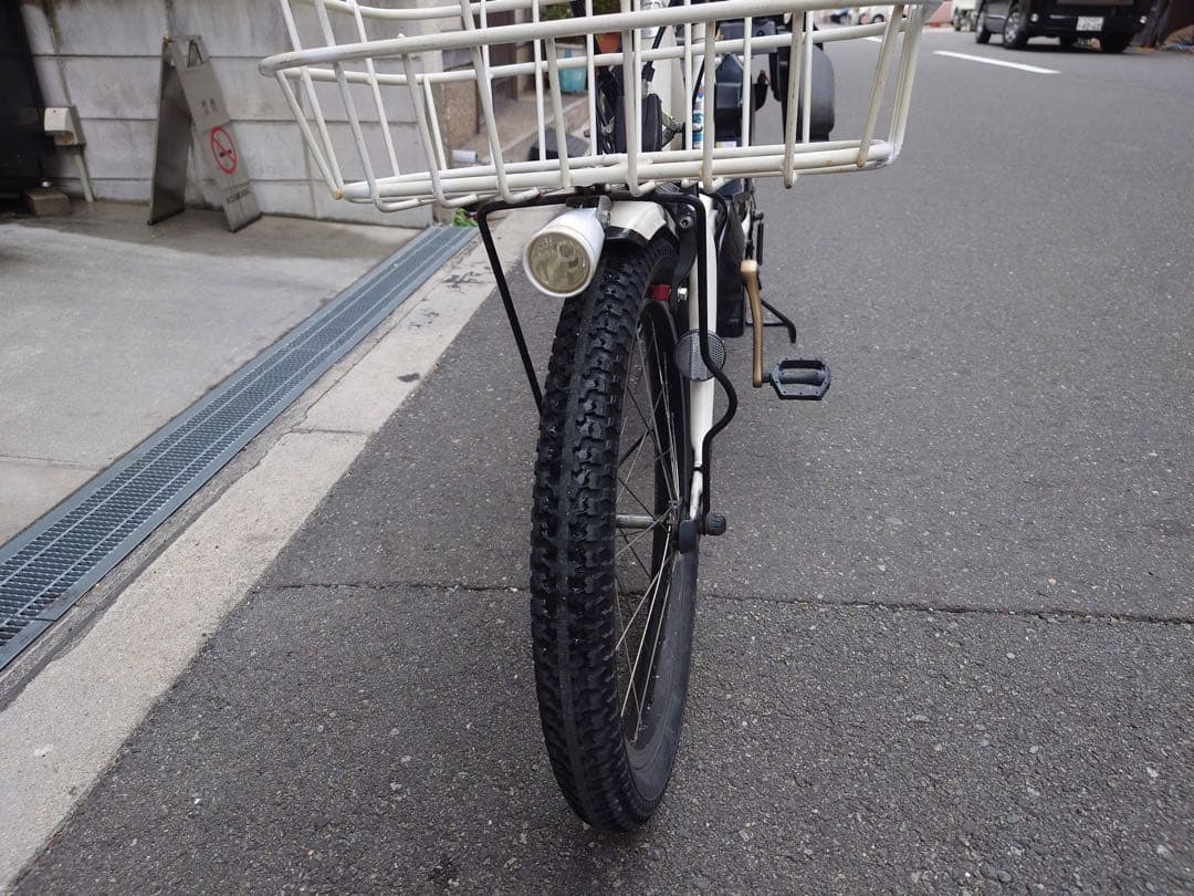 大阪府　ブリヂストン　bikke 電動アシスト自転車 チャイルドシート付き