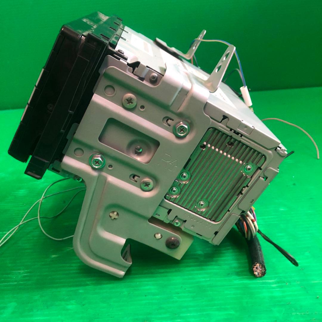 Panasonic CN-RE05WD カーナビ 取り付けフレーム付き 動作品